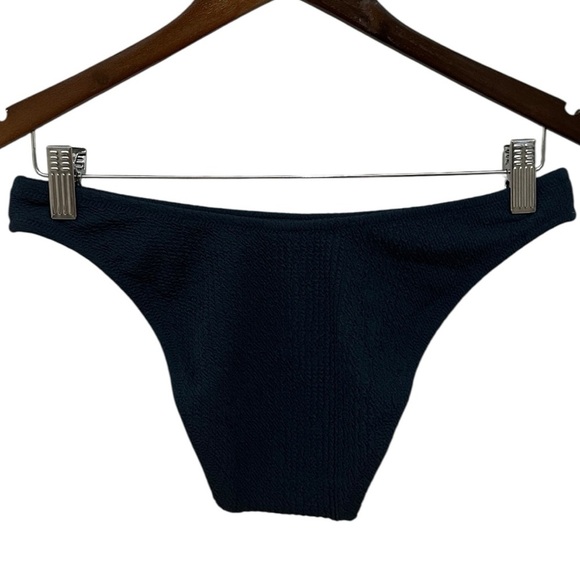 139 J.Crew | NWT Women’s Bikini Bottom Textured Dark Navy (size S) - Picture 2 of 12